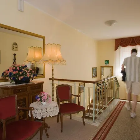 Casa Alessandra 马尔切西内