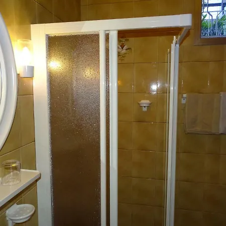 Casa Alessandra 2* 马尔切西内