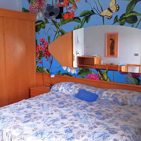 Casa Alessandra Hotel 2*