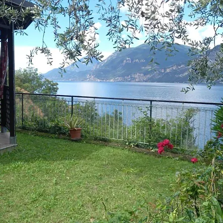 Hotel Casa Alessandra 2*